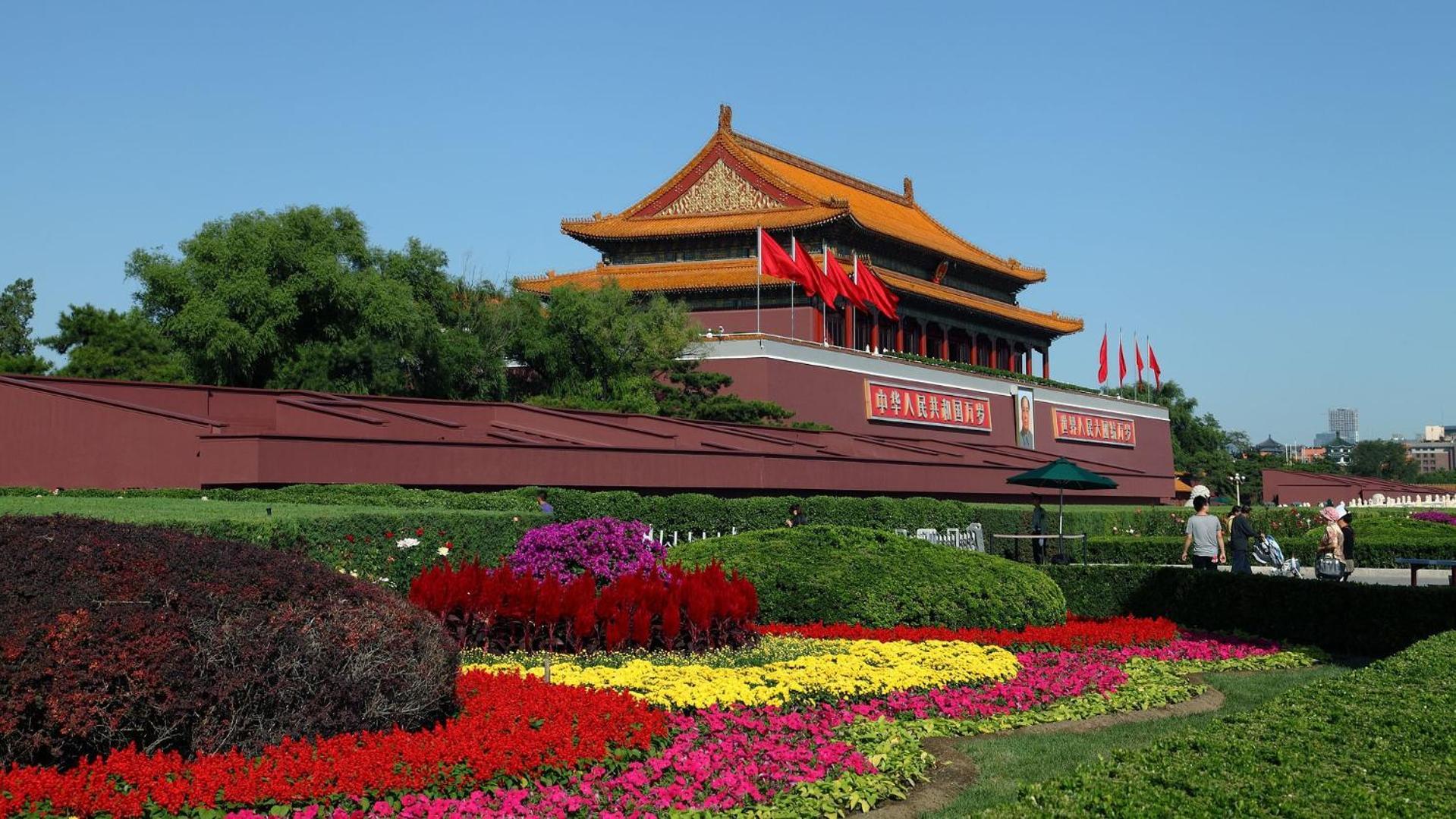 Nostalgia Hotel Beijing Guozijian Ghost Street - Near Beijing Lama Temple, Beihai Park, Jingshan Park, Drum Tower, Houhai Bar Street, Tian'Anmen Square, Located In Beijing Traditional Hutongs, 5 Minutes Away From Beixinqiao Metro Station Exterior photo